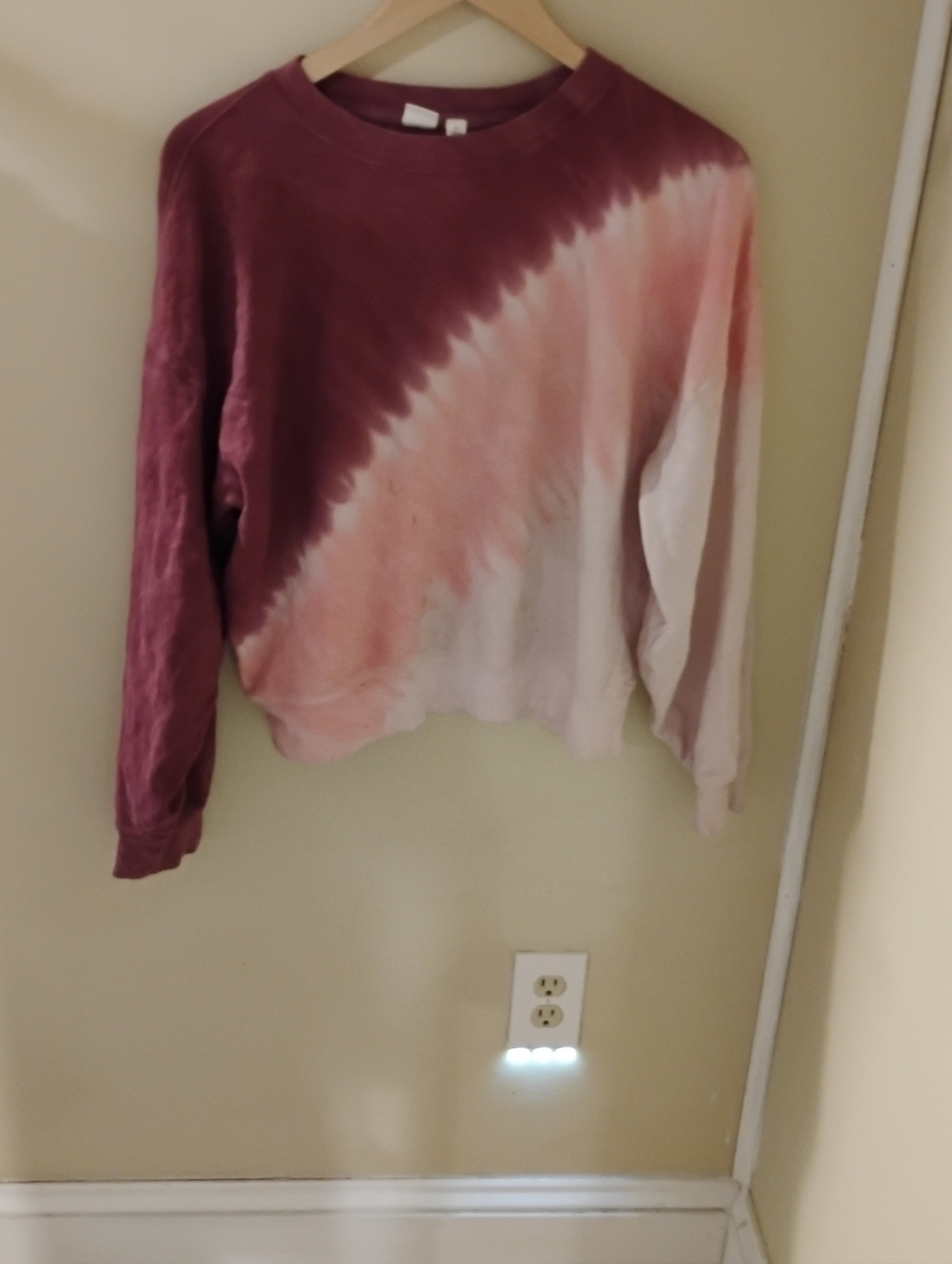 NWOT Gap Womens Tie Dye Long Sleeve Sweatshirt Top Sz S